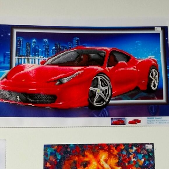 Red race car diamond painting - Picture 1 of 1